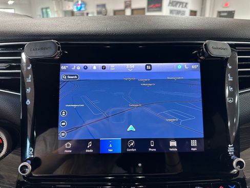 Used 2022 Jeep Wagoneer Series III image 27