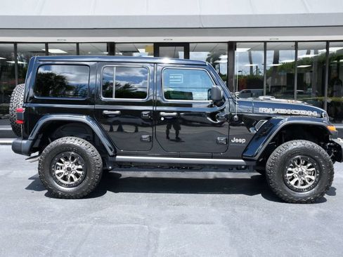 Used 2023 Jeep Wrangler Unlimited Rubicon 392 AWD/4WD image 28