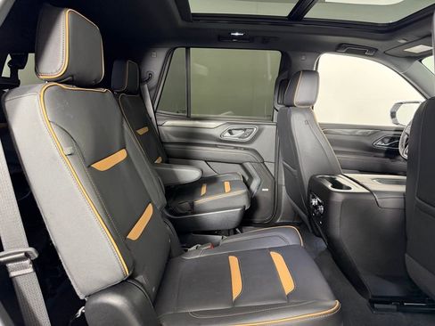 Used 2024 GMC Yukon AT4 w/ AT4 Premium Package image 34