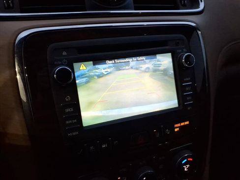 Used 2016 Buick Enclave Premium w/ Experience Buick Package image 15