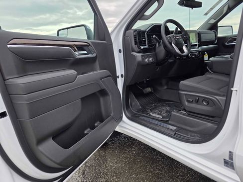 New 2026 GMC Sierra 1500 SLE AWD/4WD image 19