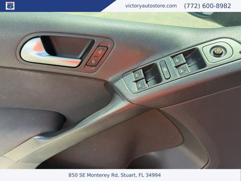 Used 2013 Volkswagen Tiguan S FWD image 26