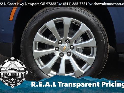 New 2026 Chevrolet Suburban Premier w/ Sun And Tow Package AWD/4WD image 27