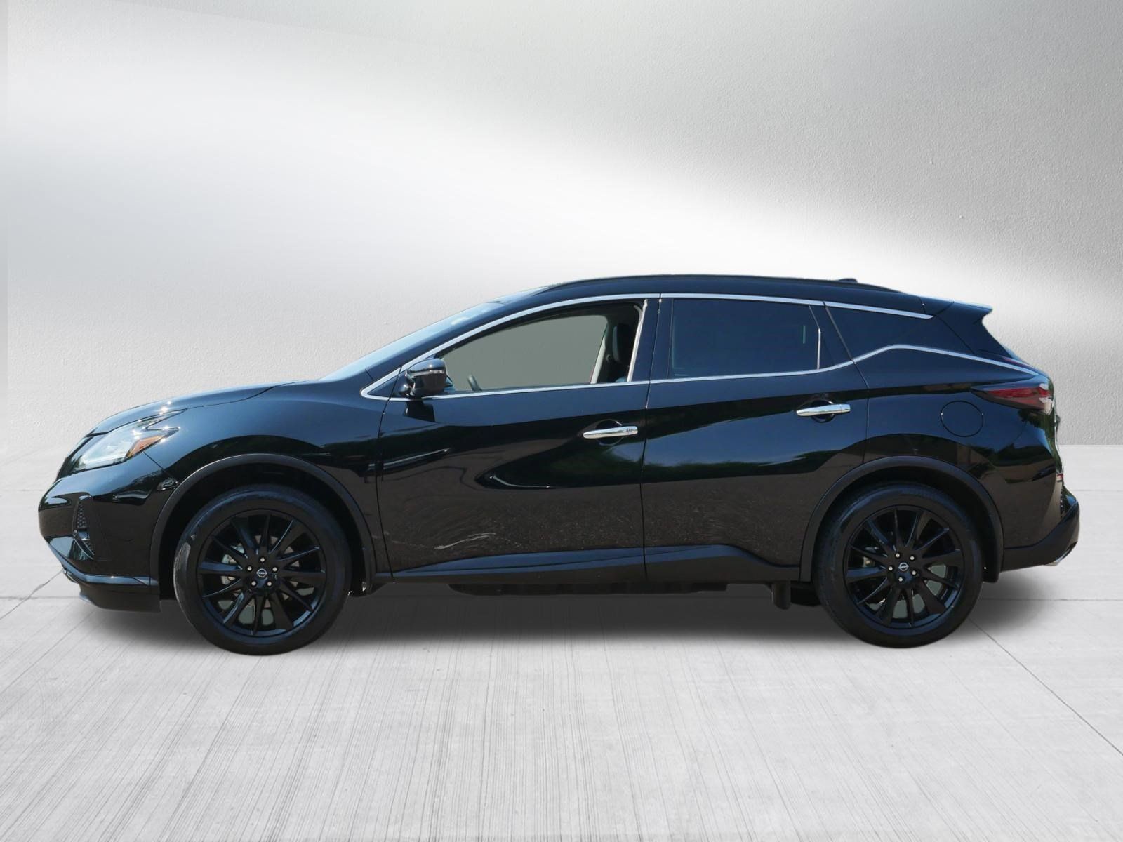 Certified 2024 Nissan Murano SV w/ SV Midnight Edition Package AWD/4WD image 4