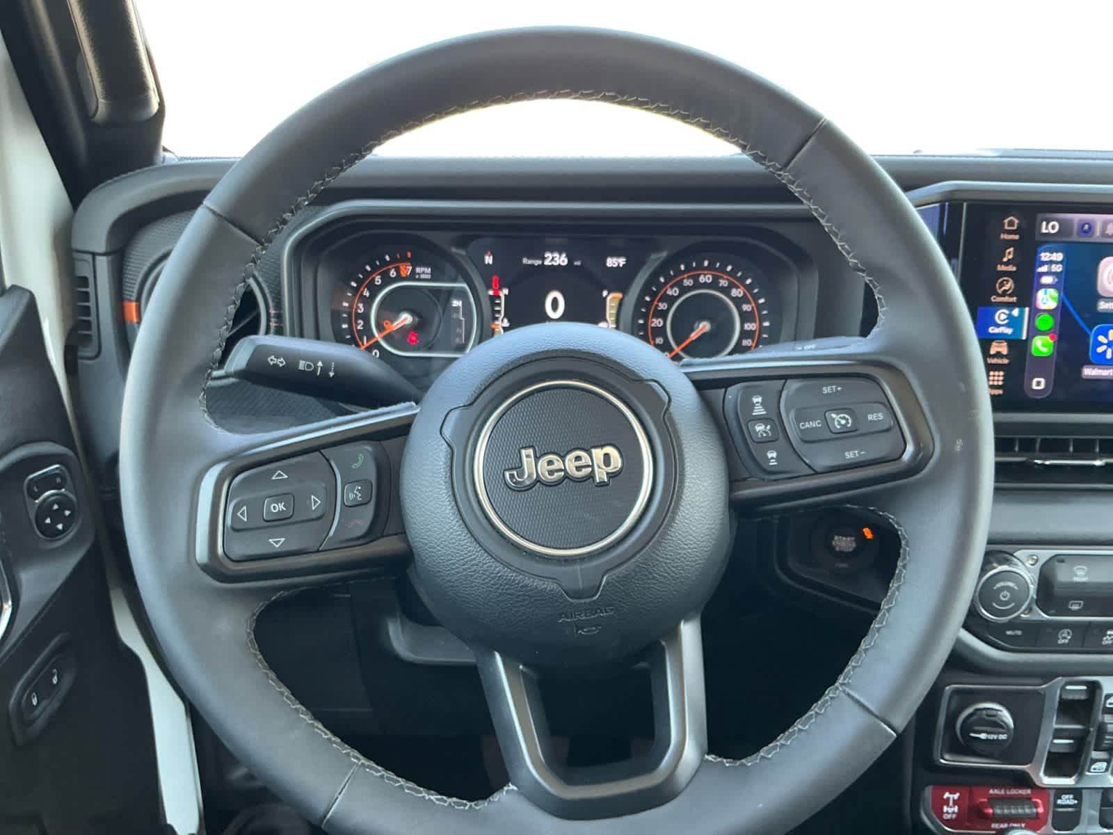Used 2026 Jeep Gladiator Mojave AWD/4WD image 12