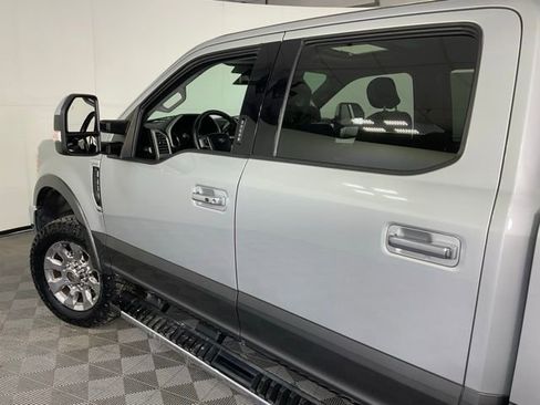 Used 2017 Ford F250 Lariat w/ Lariat Ultimate Package image 44