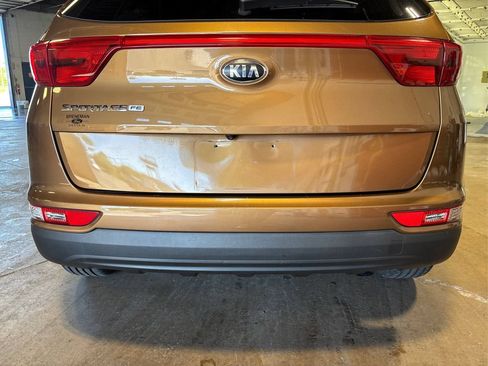 Used 2017 Kia Sportage LX FWD image 13
