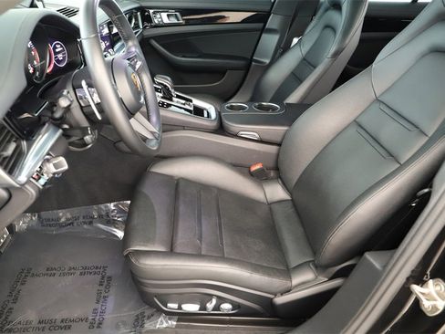 Used 2021 Porsche Panamera 4S image 23