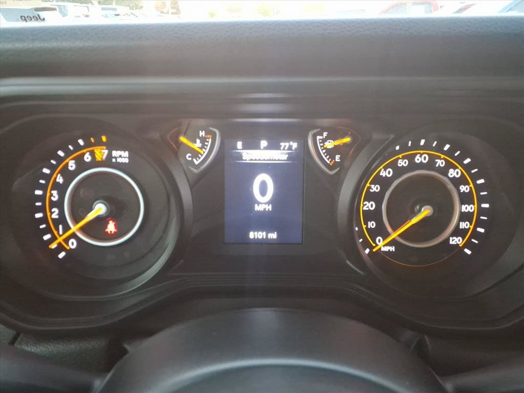 Used 2025 Jeep Gladiator Sport AWD/4WD image 23