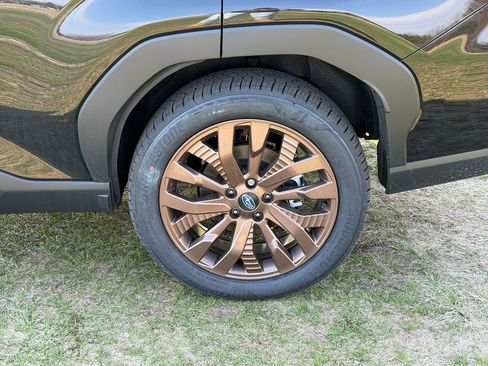 New 2026 Subaru Forester Touring AWD/4WD image 5