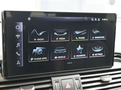 Certified 2025 Audi Q5 2.0T Premium w/ Convenience Plus Package image 27