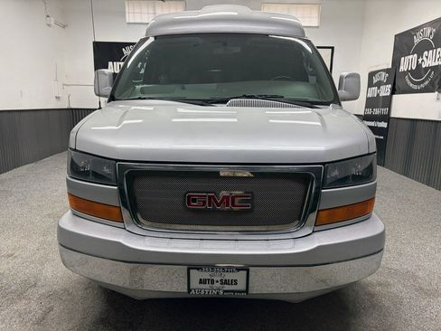 Used 2016 GMC Savana 2500 RWD image 5
