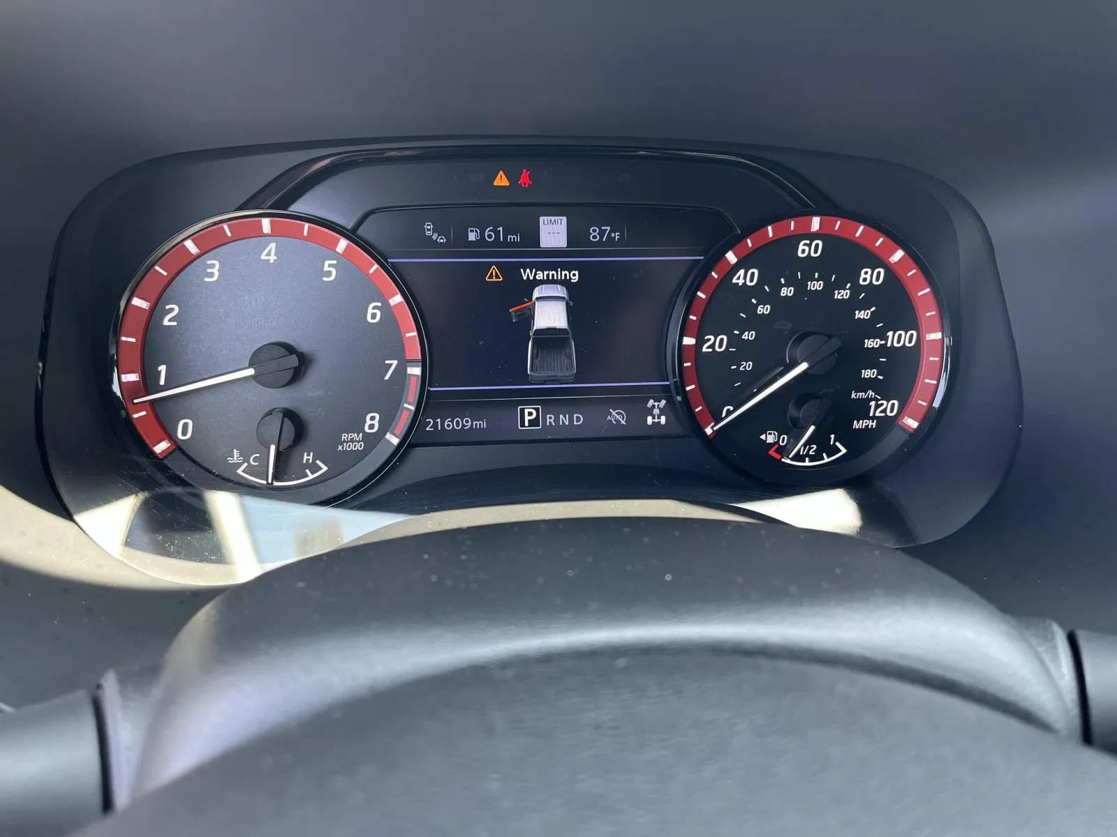Used 2024 Nissan Frontier PRO-4X w/ Technology Package AWD/4WD image 35