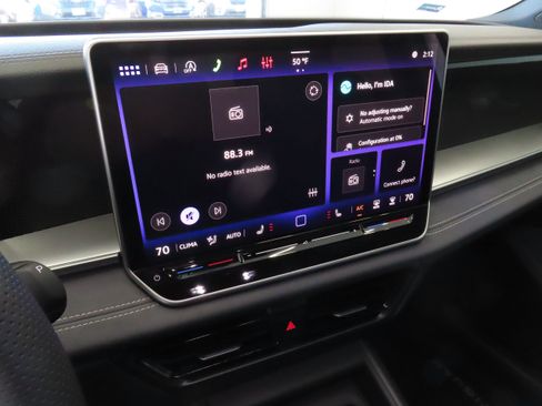 New 2026 Volkswagen Tiguan SE R-Line image 19