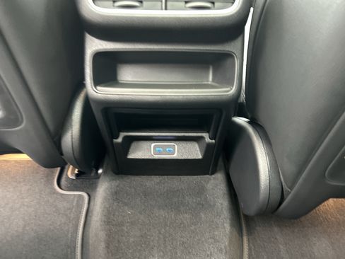 Certified 2025 Mercedes-Benz GLE 450 4MATIC image 41