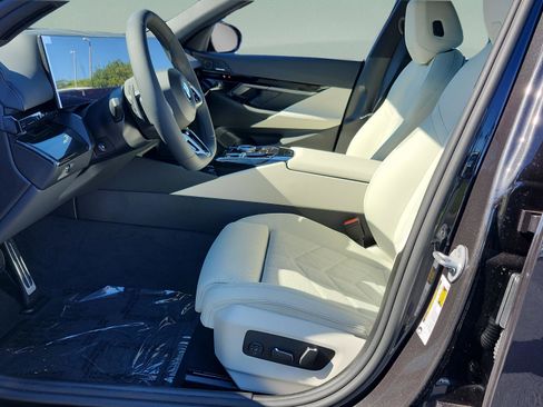 New 2026 BMW 530i w/ M Sport Package RWD image 31