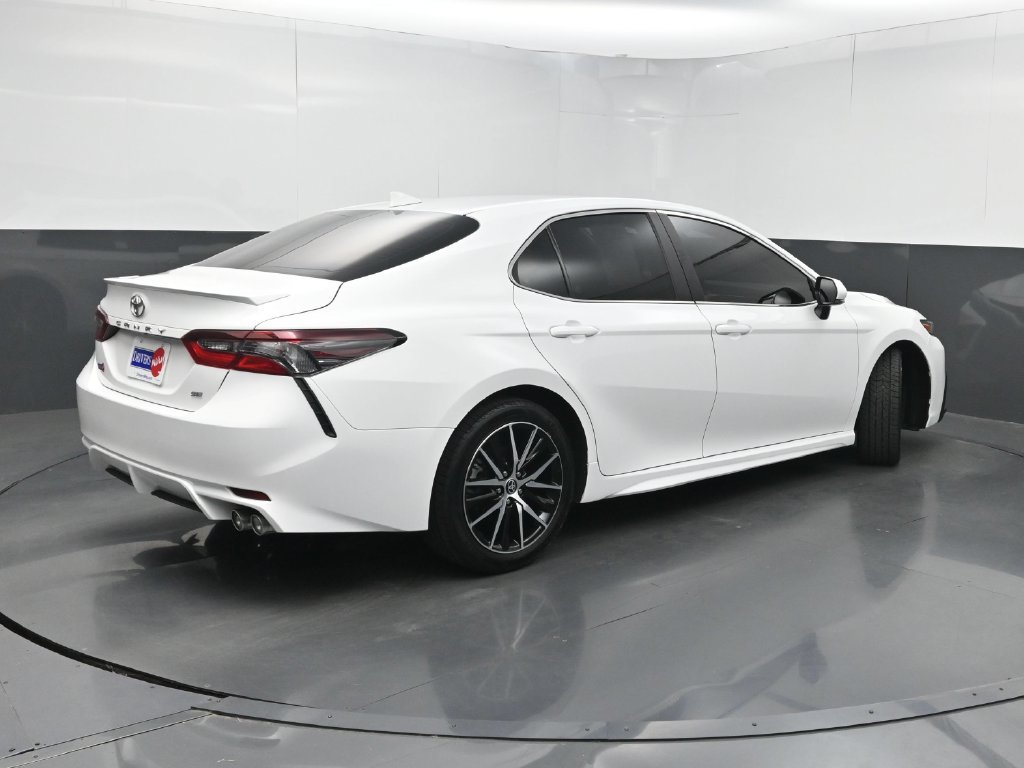 Used 2024 Toyota Camry SE FWD image 24