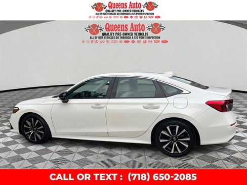 Used 2024 Honda Civic EX image 4