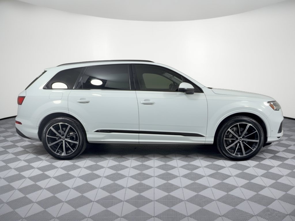 Used 2023 Audi Q7 3.0T Premium Plus w/ Premium Plus Package AWD/4WD image 8