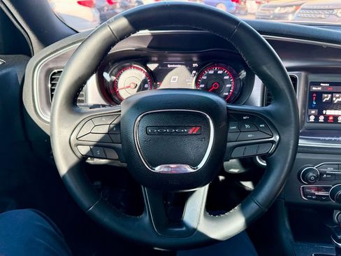 Used 2018 Dodge Charger SXT w/ Blacktop Package image 23