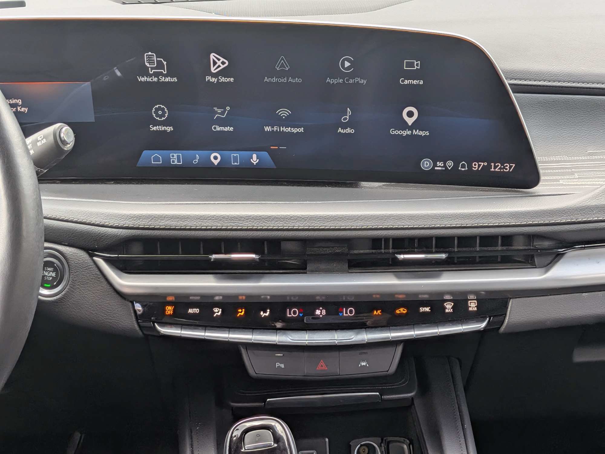 Used 2025 Cadillac XT4 Premium Luxury FWD image 20