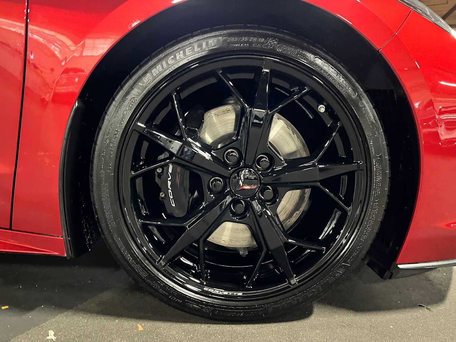 Used 2021 Chevrolet Corvette Stingray Premium Cpe w/ Z51 Performance Package RWD image 9