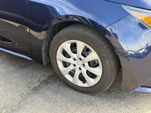 Used 2023 Toyota Corolla LE image 6