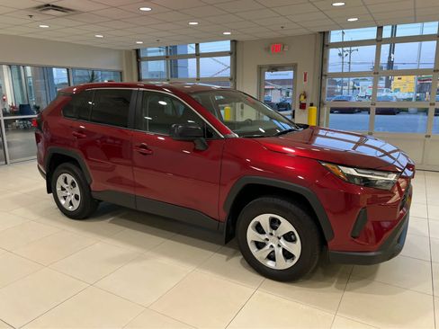 Used 2024 Toyota RAV4 LE AWD/4WD image 1