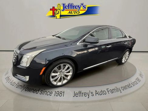 Used 2013 Cadillac XTS Luxury w/ Driver Awareness Package image 3