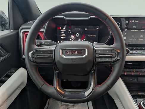 Used 2026 GMC Canyon AT4X image 13