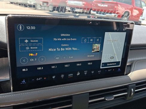Used 2023 Lincoln Corsair AWD w/ Equipment Group 101A image 17