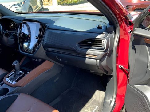 Used 2025 Subaru Forester Touring AWD/4WD image 18