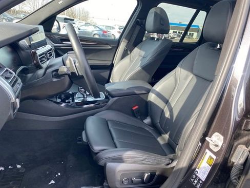 Used 2024 BMW X3 xDrive30i image 16
