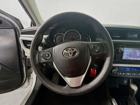 Certified 2016 Toyota Corolla LE FWD image 11