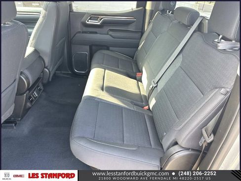Used 2023 Chevrolet Silverado 1500 LT AWD/4WD image 13
