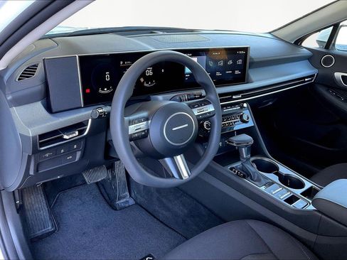 Used 2026 Hyundai Sonata SE image 16