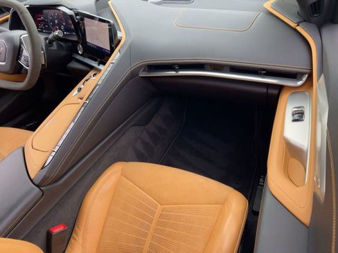 Certified 2020 Chevrolet Corvette Stingray Preferred Cpe w/ 2LT Preferred Equipment Group image 29