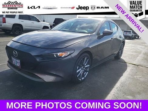 Used 2019 MAZDA MAZDA3 Preferred image 1