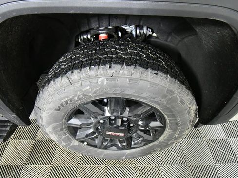 Used 2026 GMC Sierra 3500 AT4 image 17