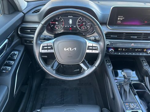 Used 2022 Kia Telluride SX w/ SX Prestige Package image 14