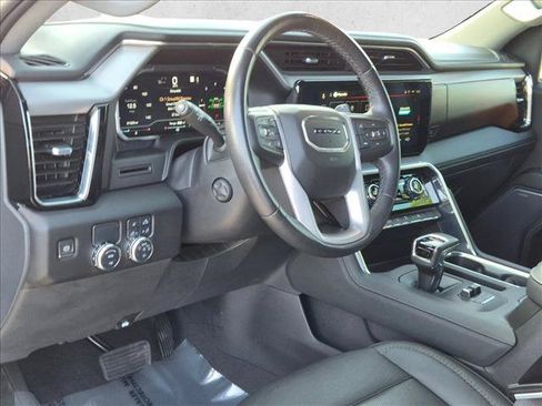 Used 2022 GMC Sierra 1500 Denali RWD image 9