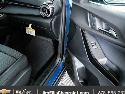 New 2026 Chevrolet Equinox LT FWD image 24