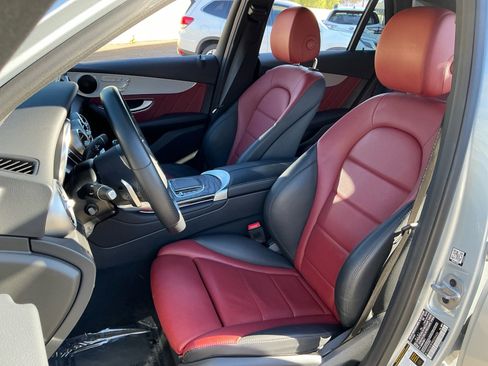 Used 2022 Mercedes-Benz GLC 300 image 18