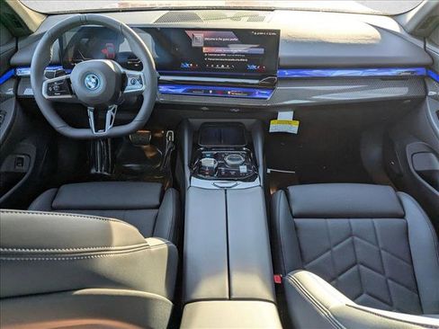 New 2026 BMW i5 eDrive40 w/ M Sport Package image 15