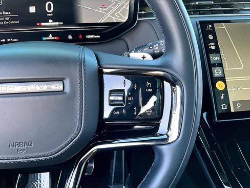 Certified 2024 Land Rover Range Rover Sport Dynamic SE image 12