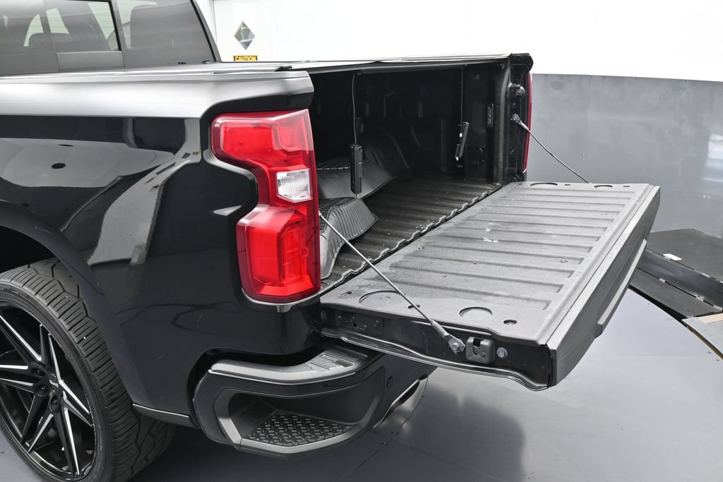 Used 2022 Chevrolet Silverado 1500 High Country RWD image 44
