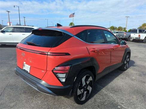 Used 2024 Hyundai Kona Limited image 3