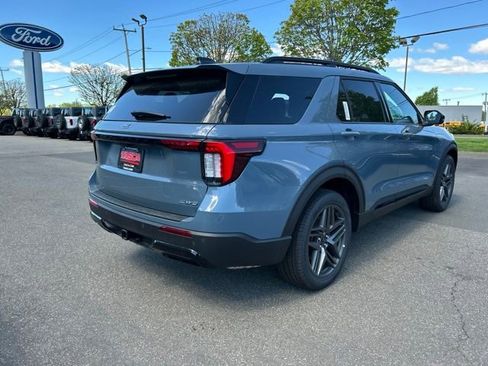 New 2026 Ford Explorer ST-Line w/ ST-Line Street Pack AWD/4WD image 7