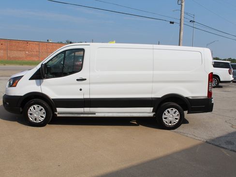 Used 2025 Ford Transit 250 Low Roof w/ Exterior Upgrade Package RWD image 9