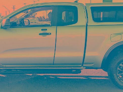 Certified 2019 Ford Ranger XLT w/ Equipment Group 302A Luxury AWD/4WD image 4
